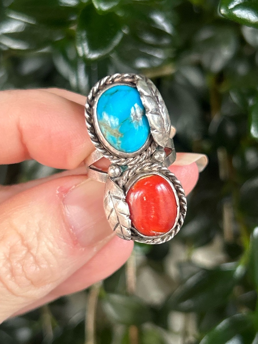 Vintage Native American Sterling Silver Ring with Coral and Turquoise